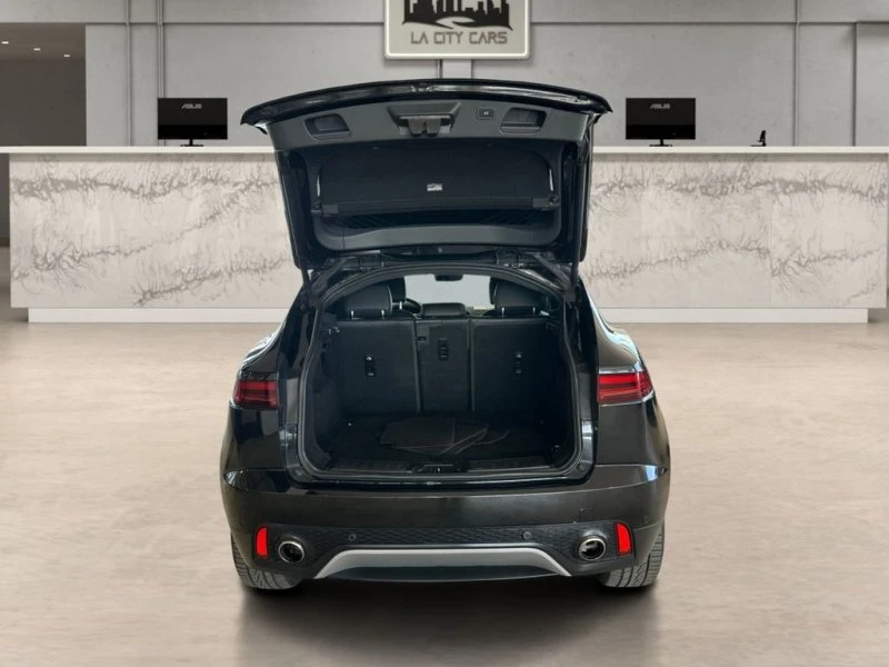 2022 Jaguar E-Pace - Image 4 of 19