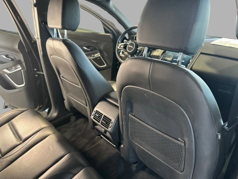 2022 Jaguar E-Pace - Image 17 of 19