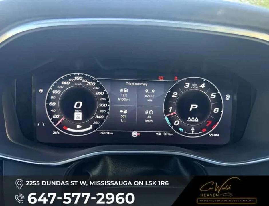 2022 Jaguar F-Pace - Image 10 of 17