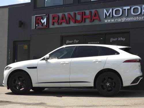 2022 Jaguar F-Pace - Image 16 of 18