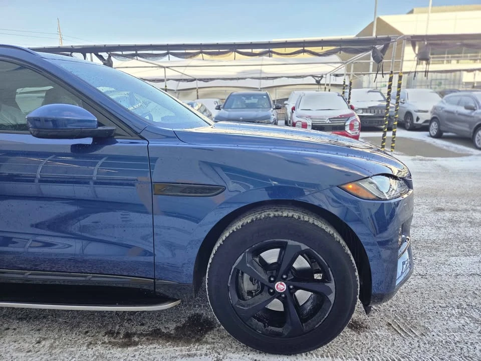 2022 Jaguar F-Pace - Image 4 of 18