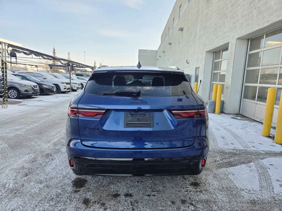 2022 Jaguar F-Pace - Image 7 of 18