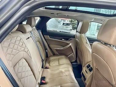 2022 Jaguar F-Pace - Image 4 of 6