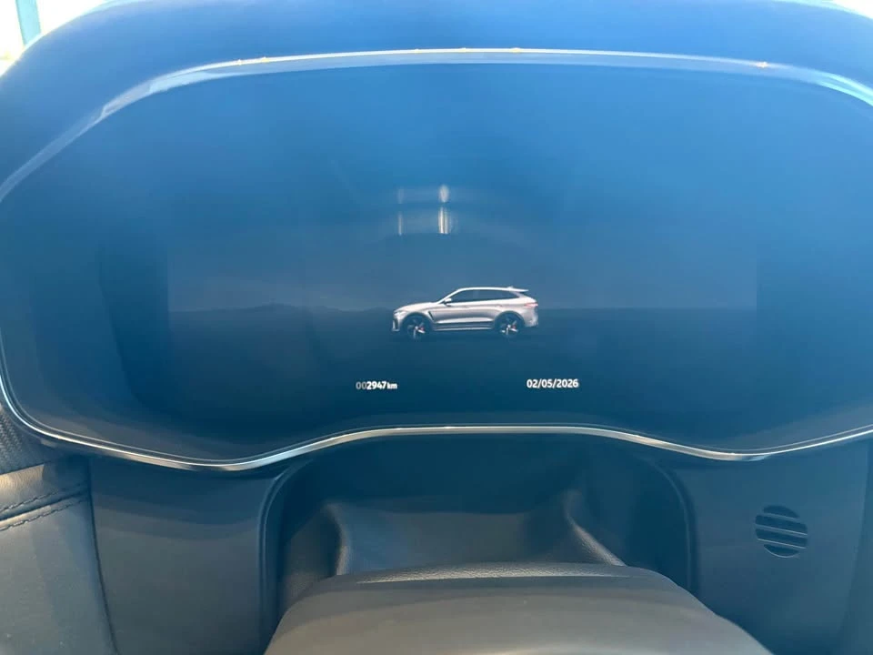 2022 Jaguar F-Pace - Image 10 of 11