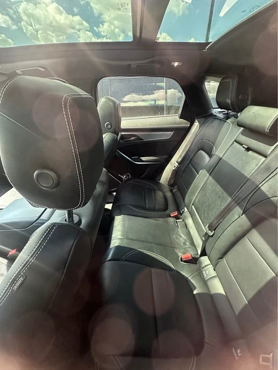 2022 Jaguar F-Pace - Image 7 of 7