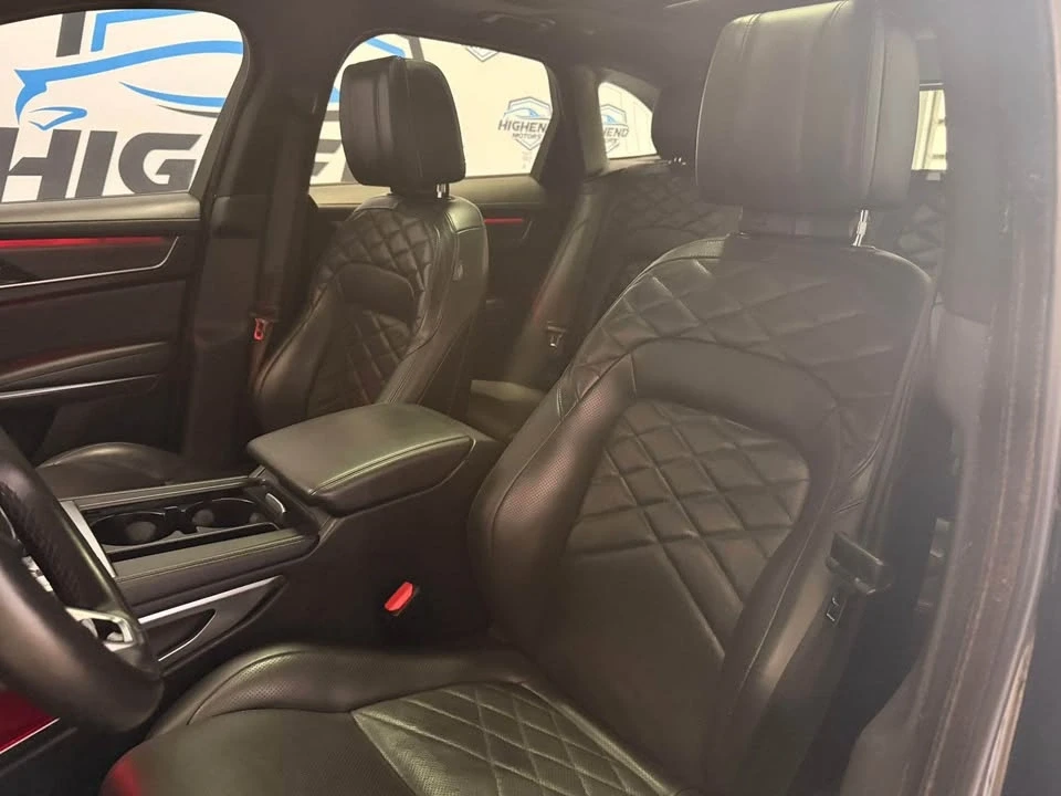2022 Jaguar F-Pace - Image 12 of 18