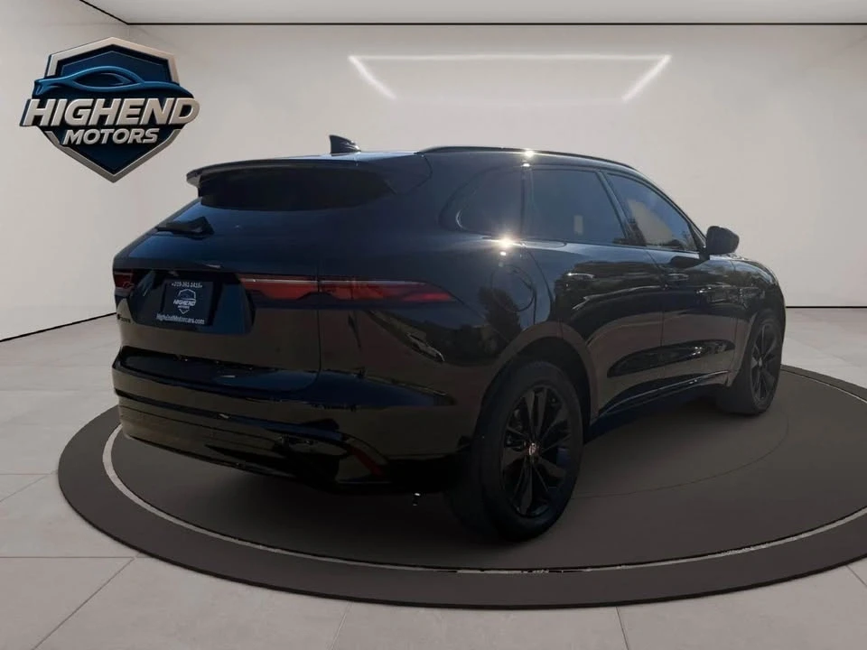2022 Jaguar F-Pace - Image 7 of 18