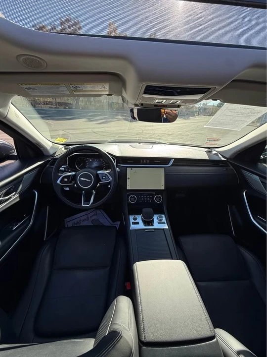 2022 Jaguar F-Pace - Image 7 of 7