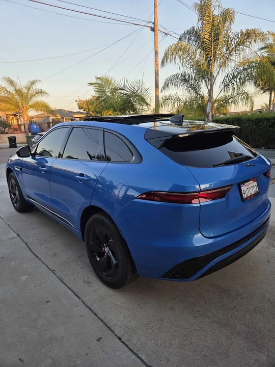 2022 Jaguar F-Pace - Image 4 of 12