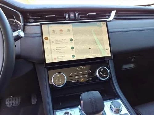 2022 Jaguar F-Pace - Image 12 of 13