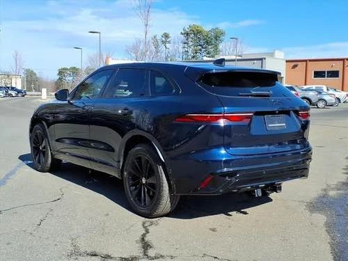 2022 Jaguar F-Pace - Image 2 of 13