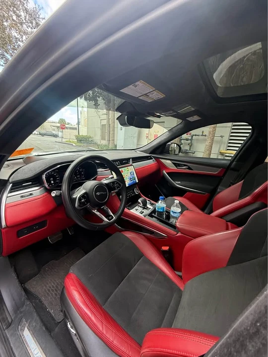2022 Jaguar F-Pace SVR - Image 6 of 15