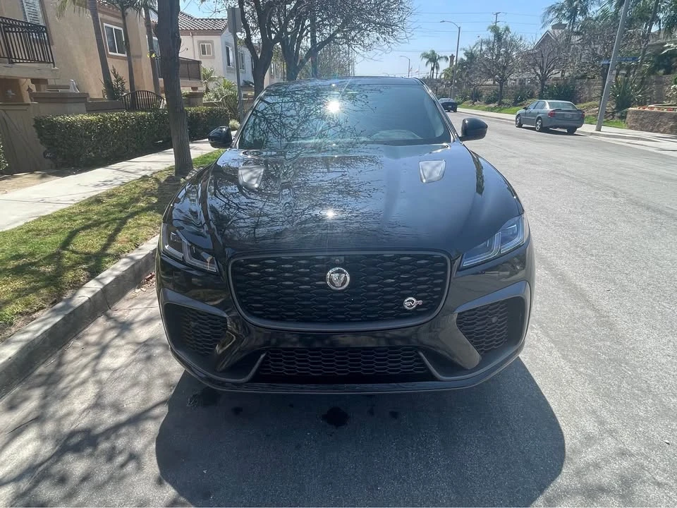 2022 Jaguar F-Pace SVR - Image 2 of 20