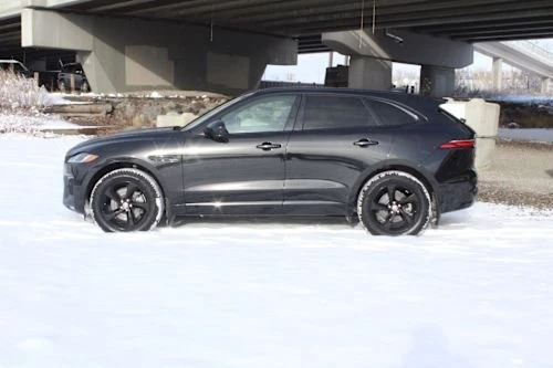 2022 Jaguar F-Pace - Image 4 of 18