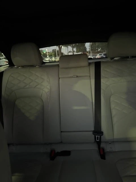 2022 Jaguar F-Pace - Image 9 of 11