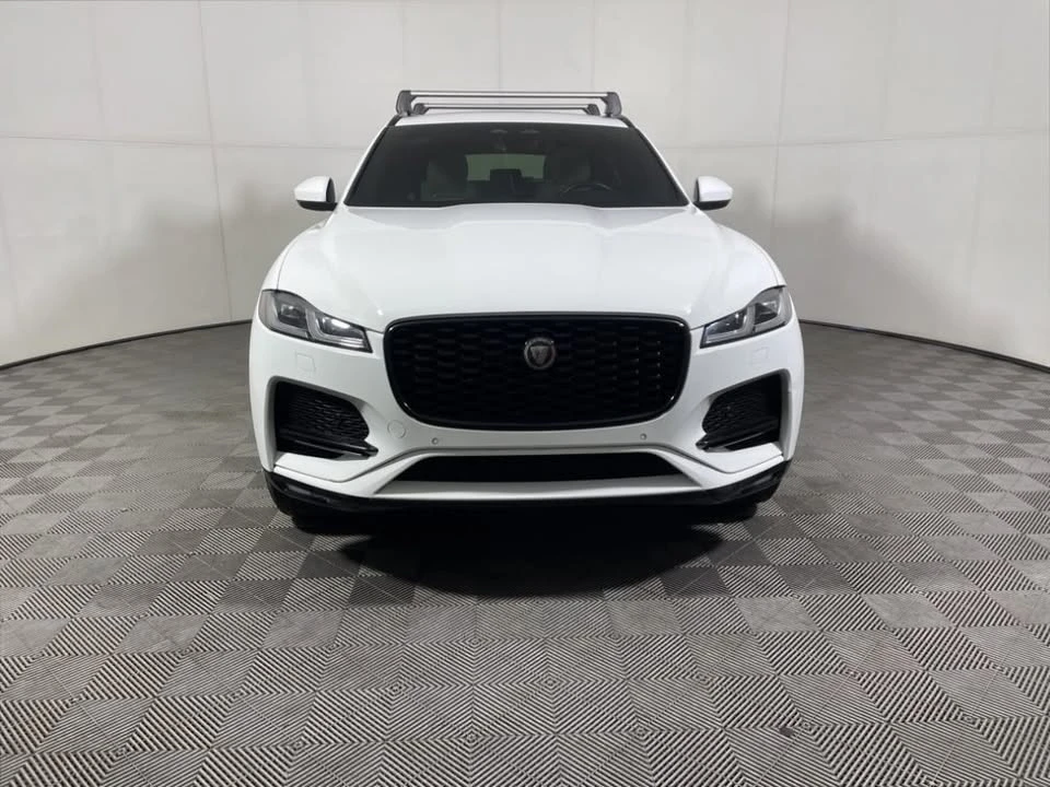 2022 Jaguar F-Pace - Image 2 of 20