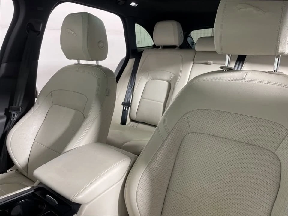 2022 Jaguar F-Pace - Image 15 of 20