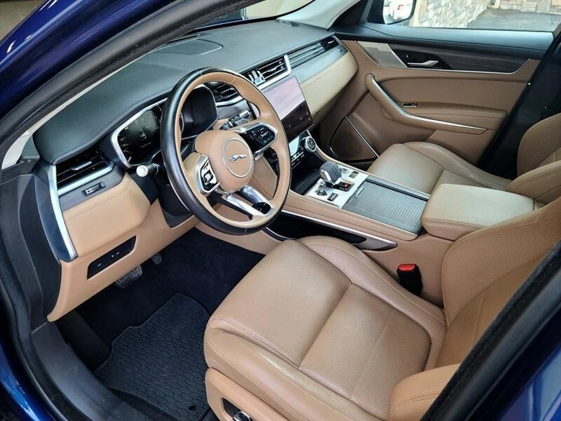 2022 Jaguar F-Pace - Image 2 of 20