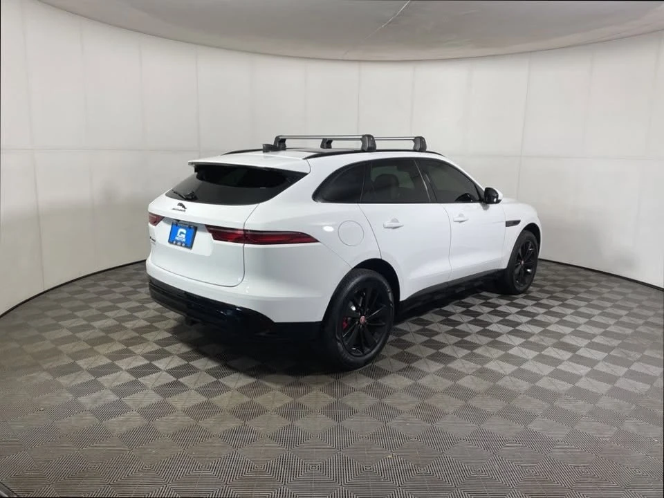 2022 Jaguar F-Pace - Image 6 of 20