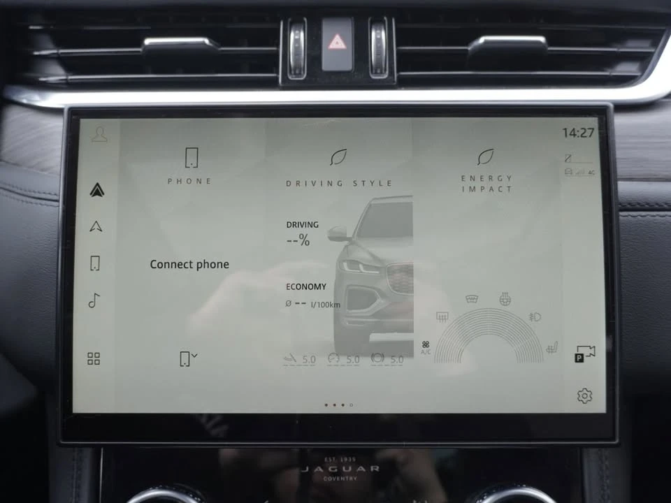 2022 Jaguar F-Pace - Image 17 of 20