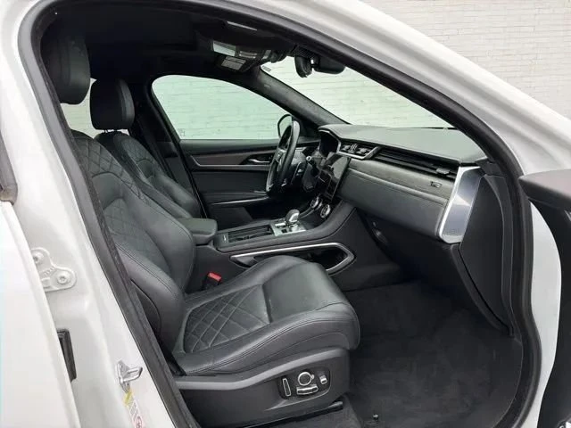 2022 Jaguar F-Pace - Image 12 of 20