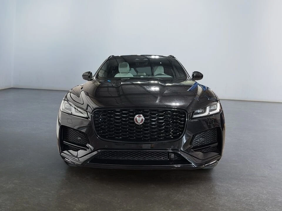 2022 Jaguar F-Pace - Image 2 of 20