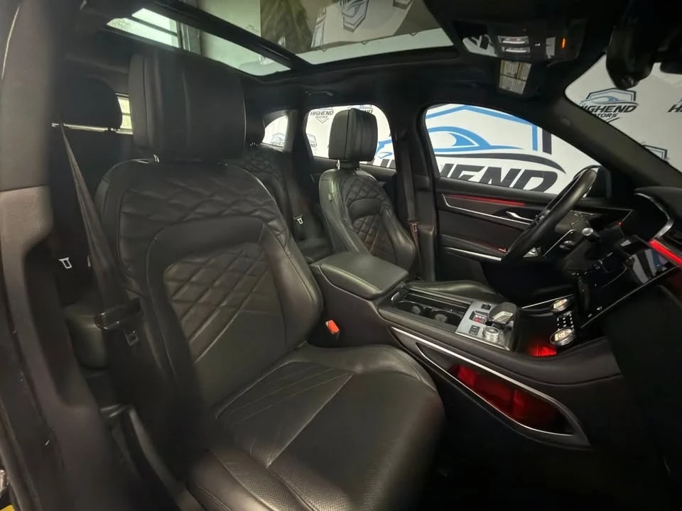 2022 Jaguar F-Pace - Image 15 of 19
