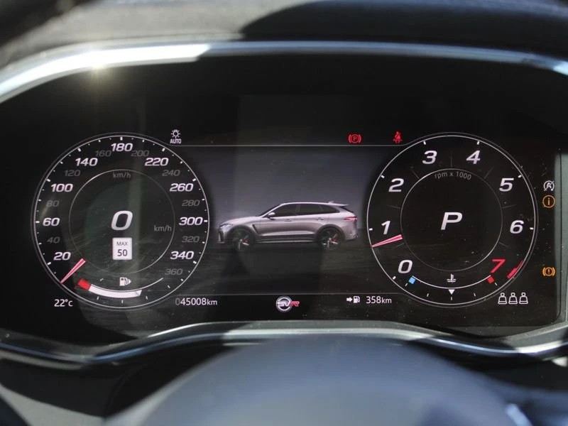 2022 Jaguar F-Pace SVR - Image 12 of 20