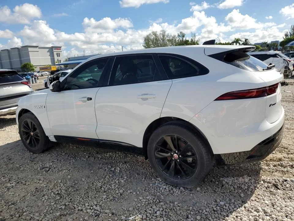 2022 Jaguar F-Pace - Image 3 of 13
