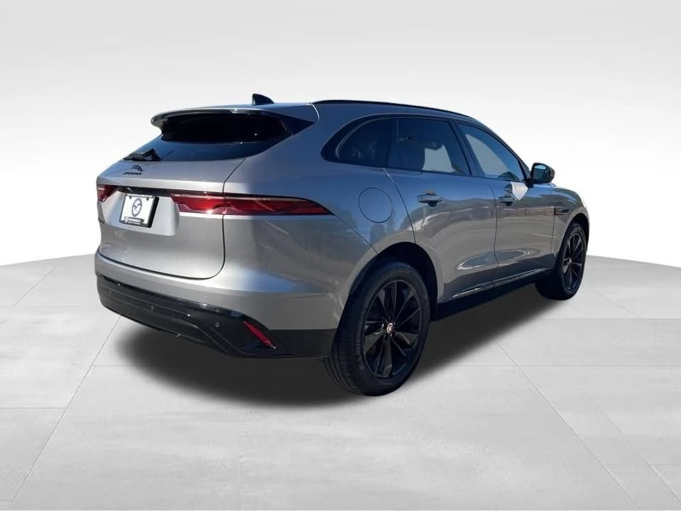 2022 Jaguar F-Pace - Image 4 of 19