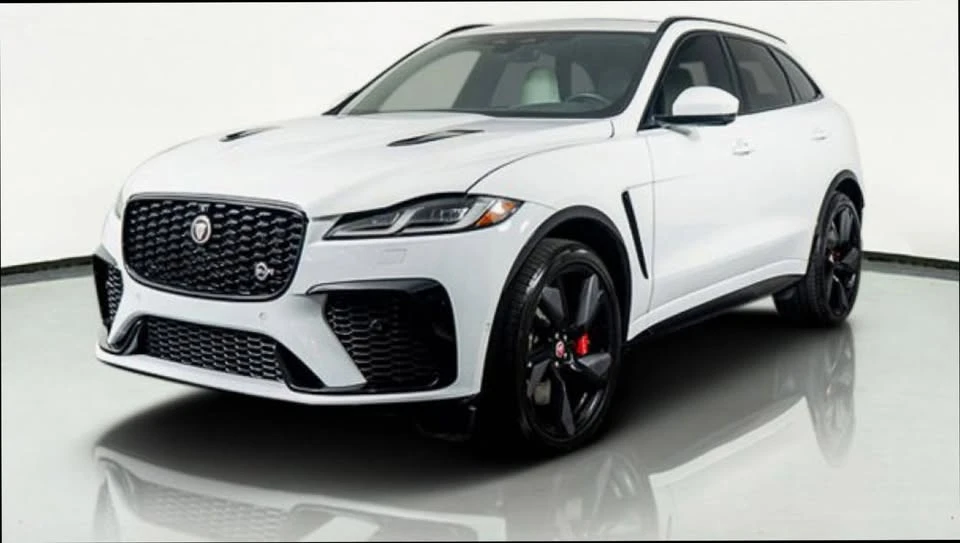2022 Jaguar F-Pace SVR - Image 15 of 15