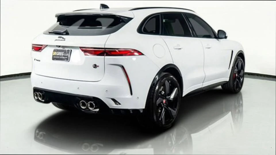 2022 Jaguar F-Pace SVR - Image 7 of 15