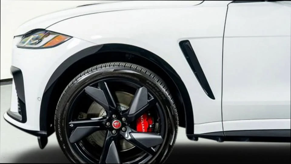 2022 Jaguar F-Pace SVR - Image 14 of 15