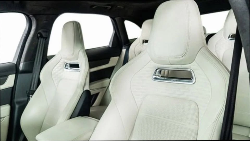 2022 Jaguar F-Pace SVR - Image 3 of 15