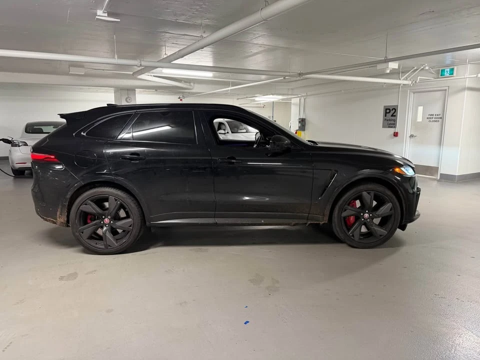 2022 Jaguar F-Pace SVR - Image 2 of 15