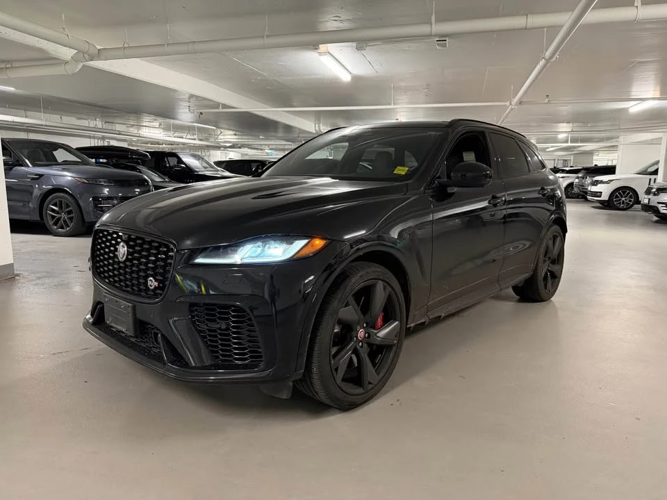 2022 Jaguar F-Pace SVR - Image 4 of 11