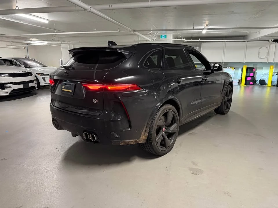 2022 Jaguar F-Pace SVR - Image 3 of 15