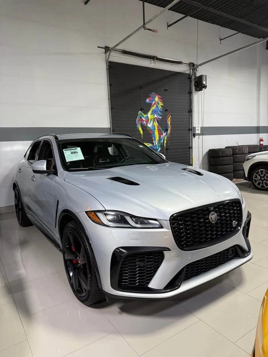 2022 Jaguar F-Pace SVR - Image 2 of 6