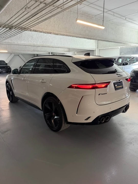 2022 Jaguar F-Pace SVR - Image 6 of 18