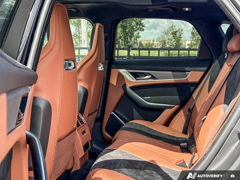 2022 Jaguar F-Pace SVR - Image 12 of 13