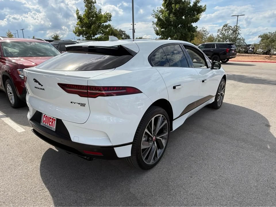 2022 Jaguar I-Pace - Image 2 of 14
