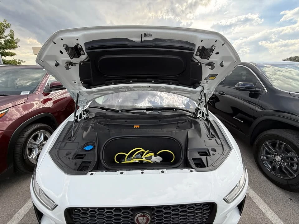 2022 Jaguar I-Pace - Image 8 of 14