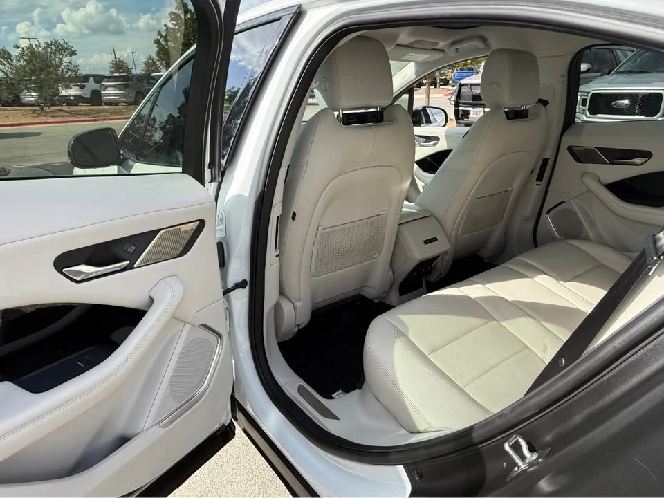 2022 Jaguar I-Pace - Image 6 of 14