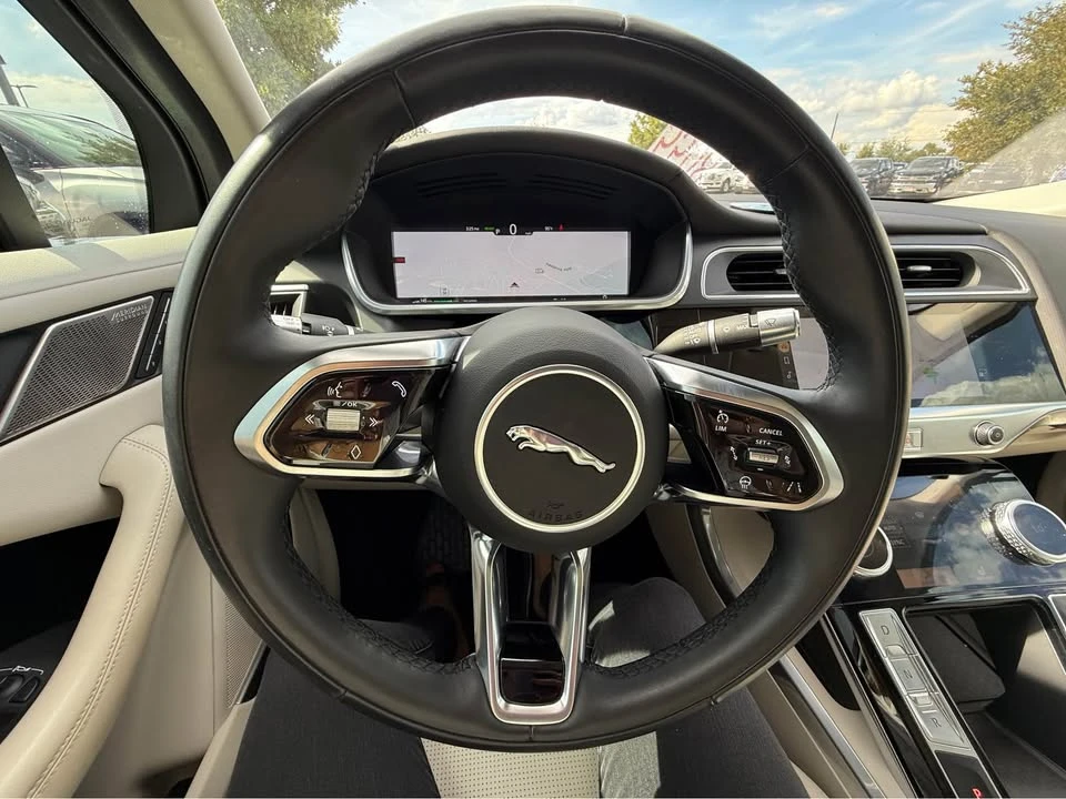 2022 Jaguar I-Pace - Image 13 of 14