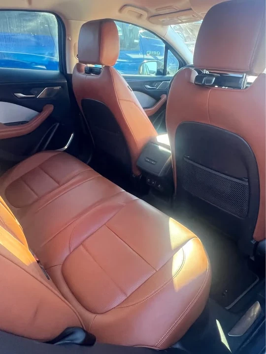 2022 Jaguar I-Pace - Image 7 of 10