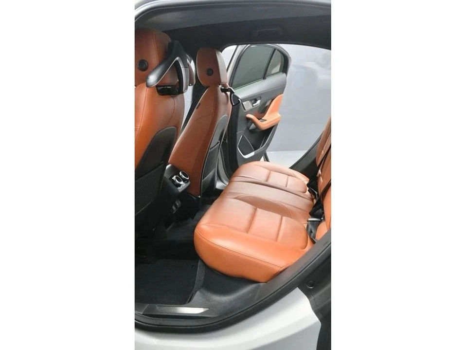 2022 Jaguar I-Pace - Image 16 of 20