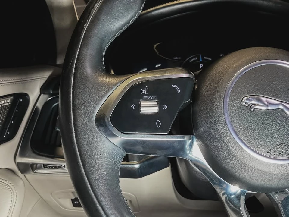 2022 Jaguar I-Pace - Image 14 of 20