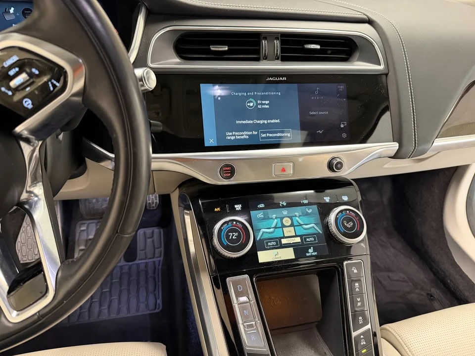 2022 Jaguar I-Pace - Image 5 of 9