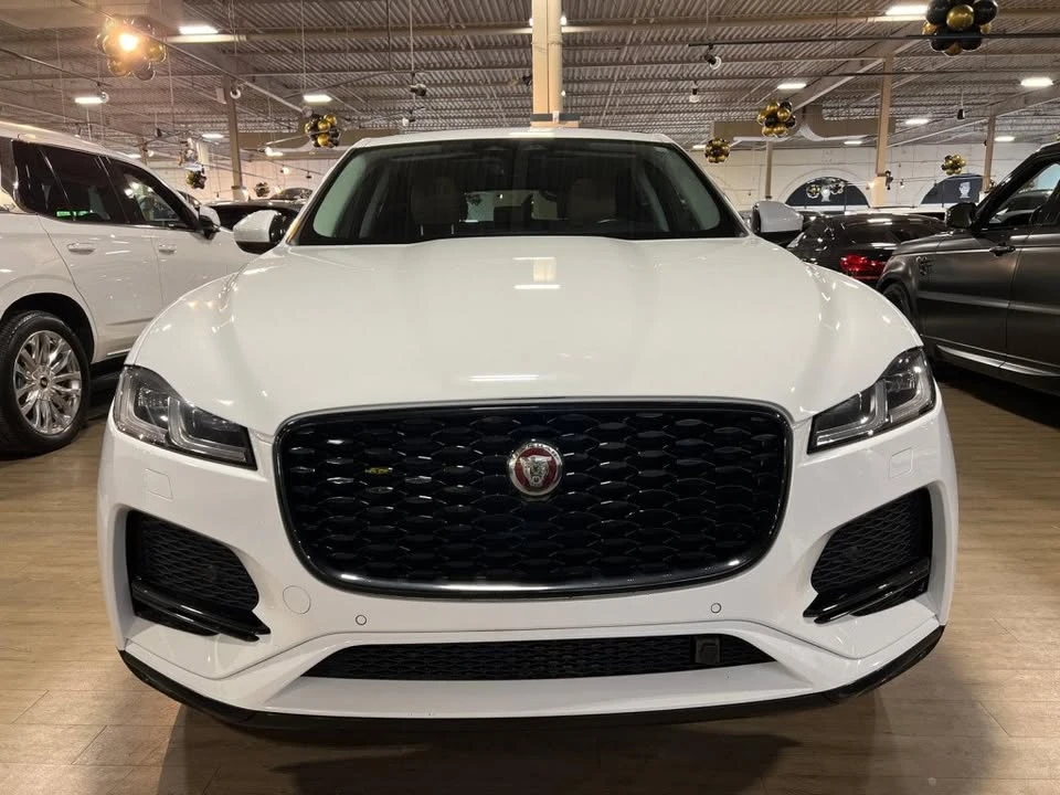 2022 Jaguar F-Pace - Image 6 of 16