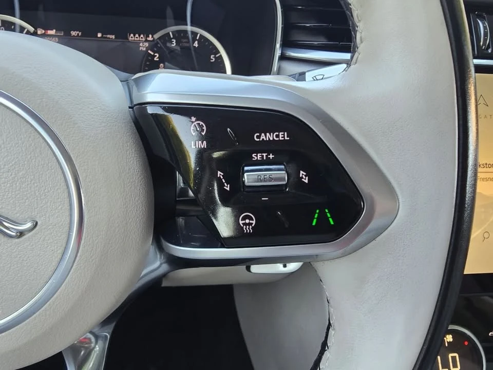 2022 Jaguar X260 XF - Image 3 of 19